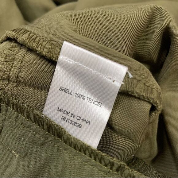 🆕 Lovers + Friends Amber Highrise Tencel Pant In Olive Green - Picture 5 of 9